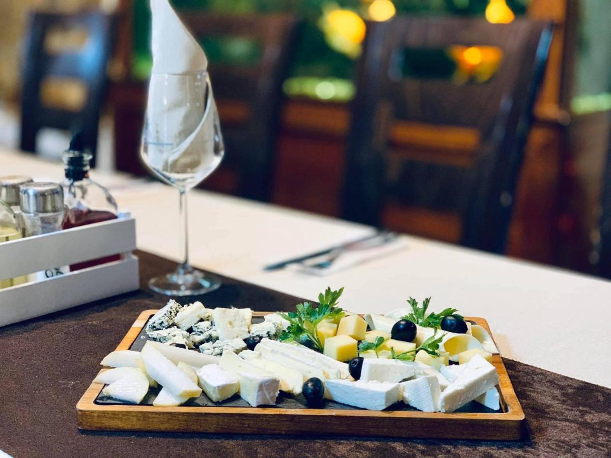 Meatsa Hotel Kyrdżali Zewnętrze zdjęcie